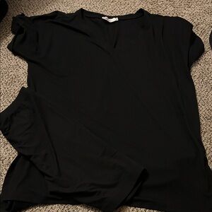 Zenana Outfitters Black Short Sleeve Tee with matching bike shorts